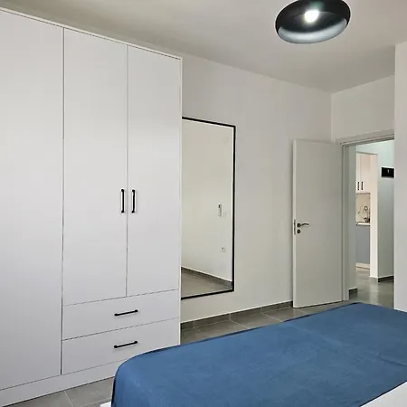 شقة Apartment In Saranda Near The Beach ساراندا